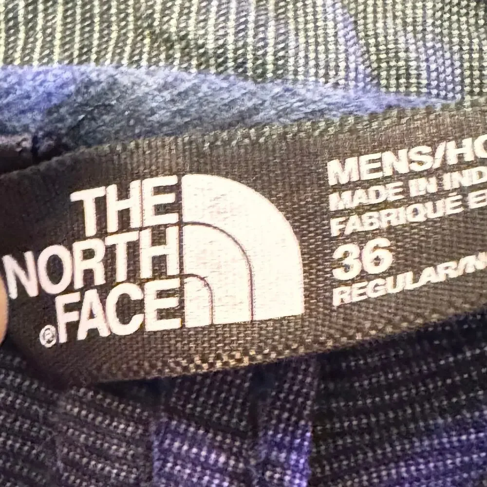 The North Face Black and Gray Shorts Men’s 36